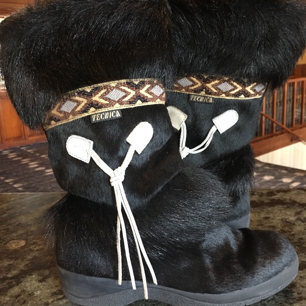 EUC Tecnica Skandia Fur Boots sz 10